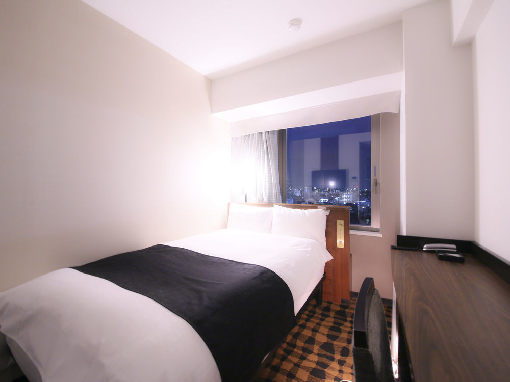 Apa Hotel Nihonbashi Hamacho Ekiminami Tokyo Exterior photo